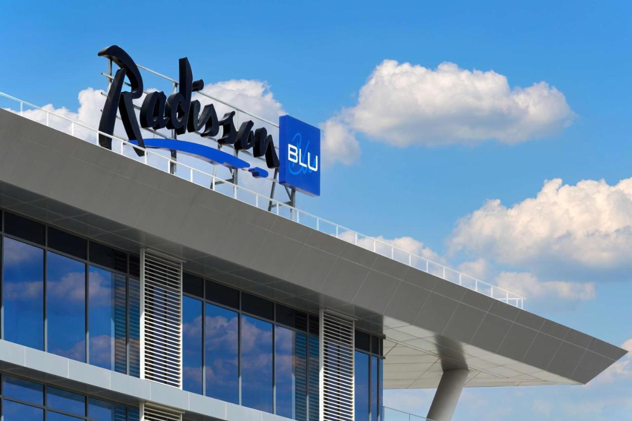Radisson Blu Hotel Riyadh Convention And Exhibition Center Luaran gambar European Parliament