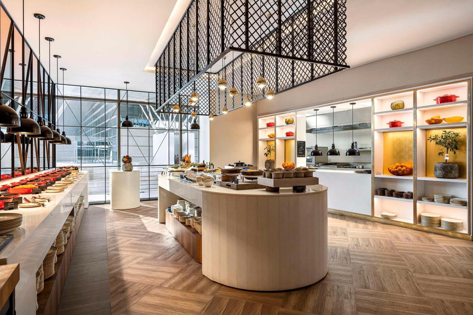 Radisson Blu Hotel Riyadh Convention And Exhibition Center Luaran gambar The Kitchen
